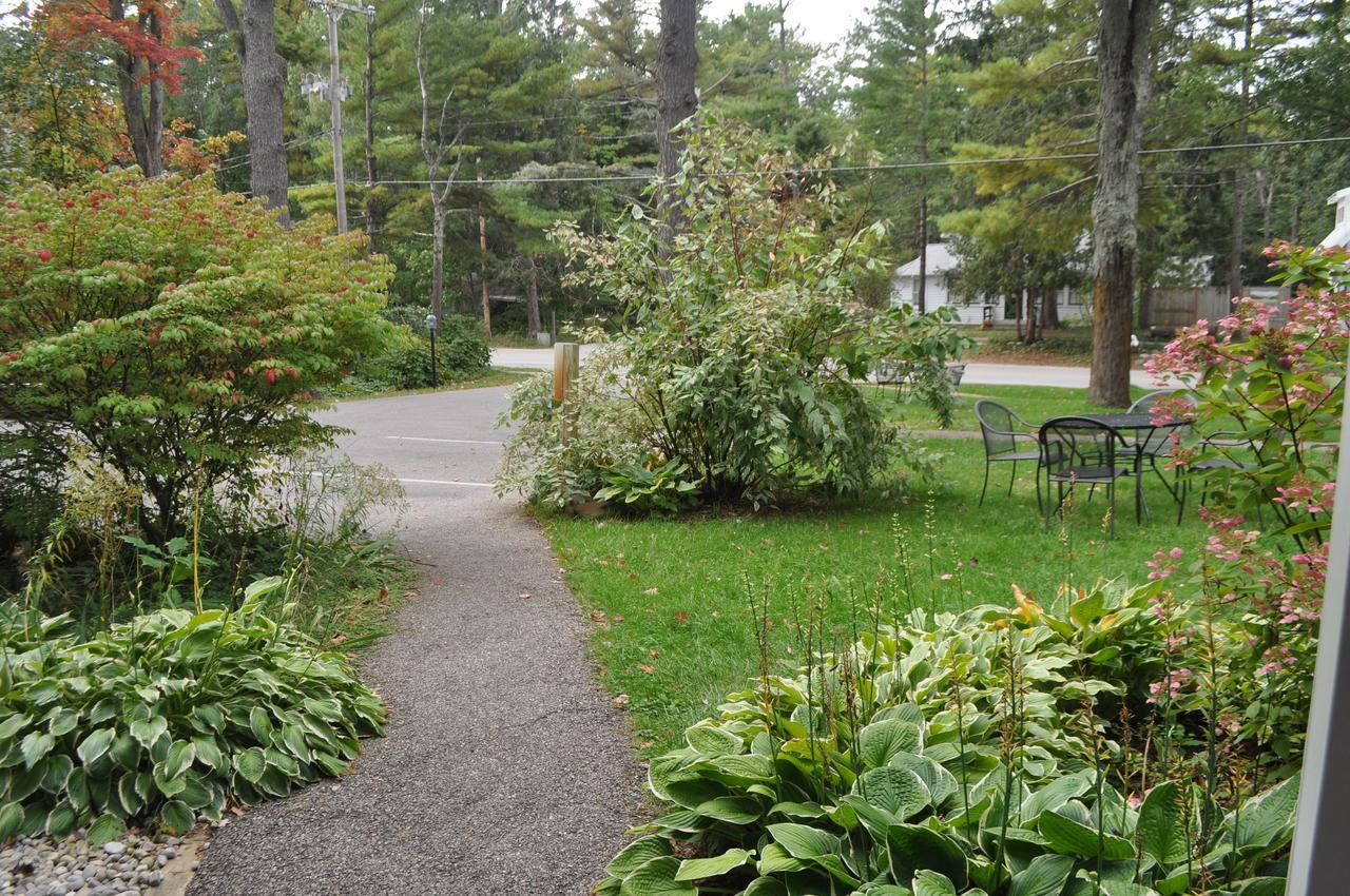The M-22 Inn Glen Arbor Exteriér fotografie