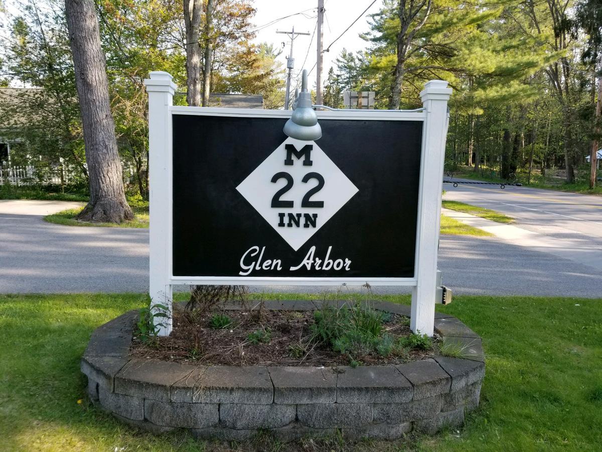 The M-22 Inn Glen Arbor Exteriér fotografie